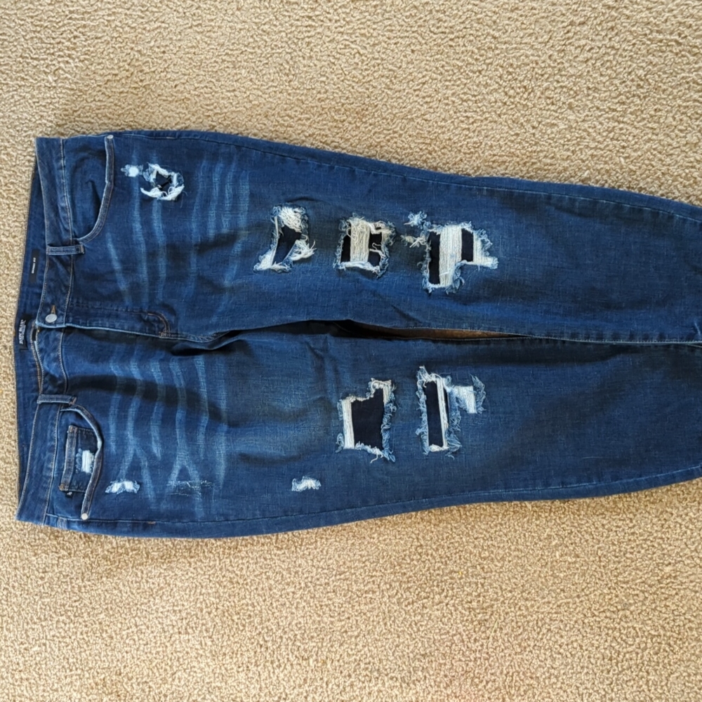 Judy Blue distressed 24w skinny git